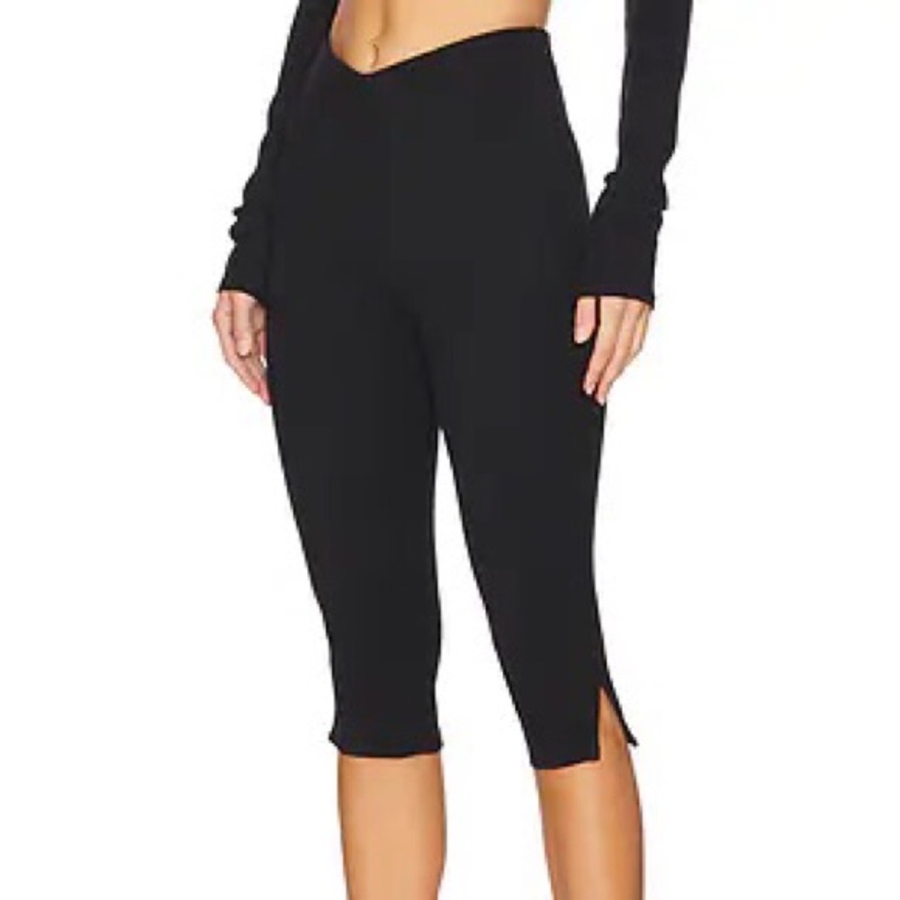 NWT Camila Coelho Black Capri Jumpsuit Pants